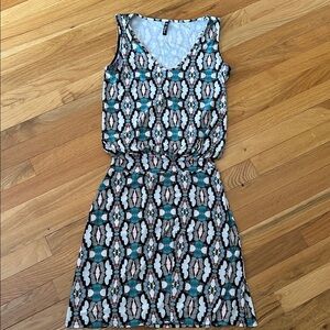 Stylish Patterned Sleeveless Dress